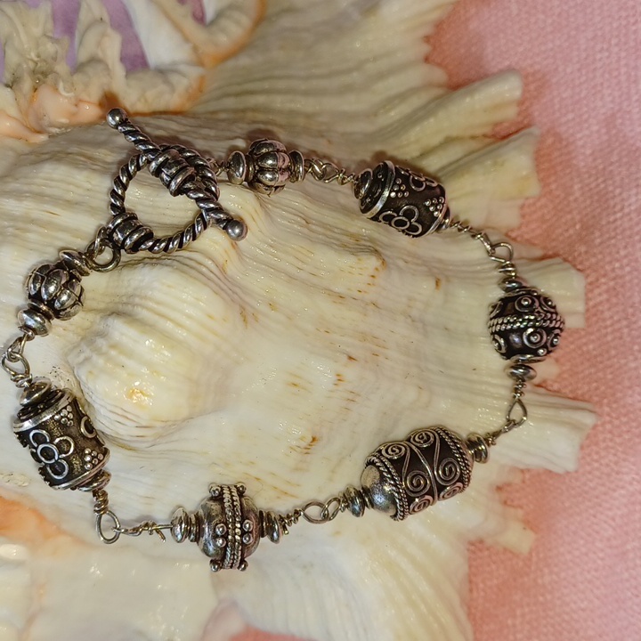 Toggle Bracelet.